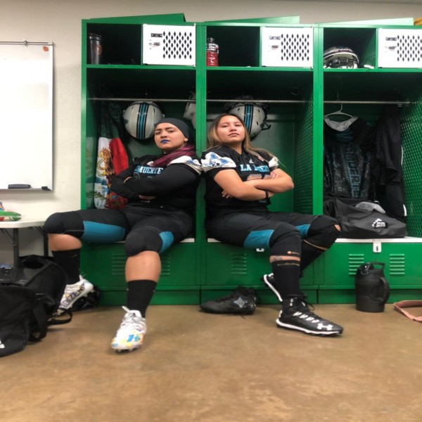 Buen debut;  Alondra Suarez y Astrid Albert ganan el primer duelo de la temporada con La muerte de las Cruces