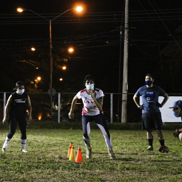 El equipo  Leonas de Yucatán busca conformar la selección de Yucatán de fútbol americano femenil con miras a futuras competencias